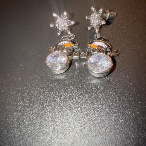 Snowman and Snowflake Drop Earrings - Picture 6 of 7